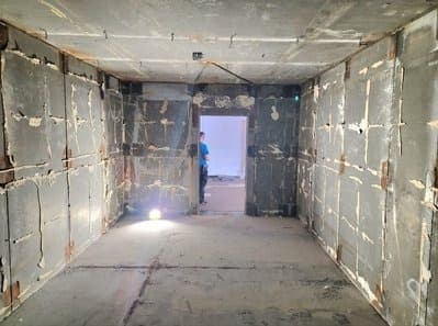 Bomb shelter construction