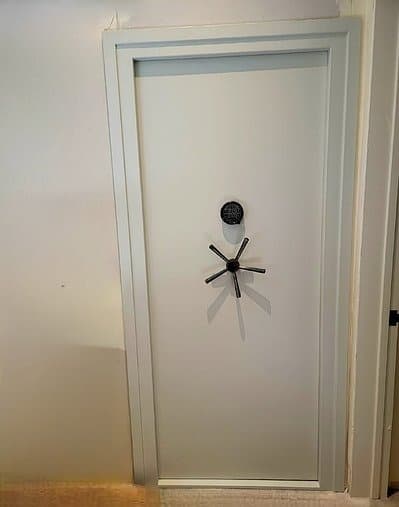 Reinforced safe room