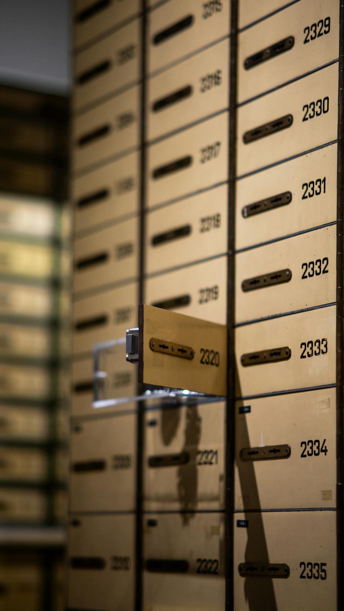 Safe deposit box installation